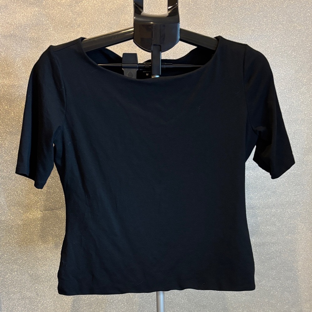 Banana Republic Classic Black Short Sleeve Stretch Tee